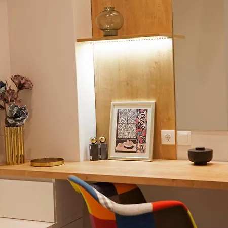 Daire Ionos And Selanik