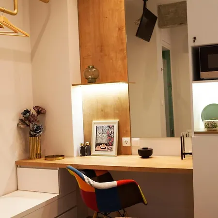 Appartement Ionos And *