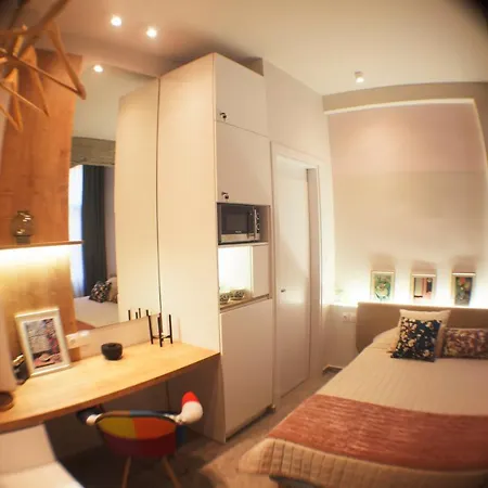 Apartament Ionos And Salonic