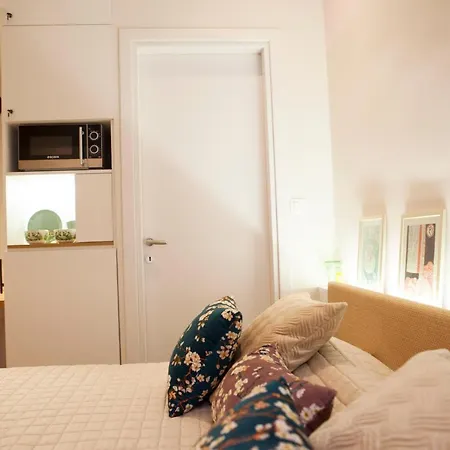 Ionos And Thessalonique